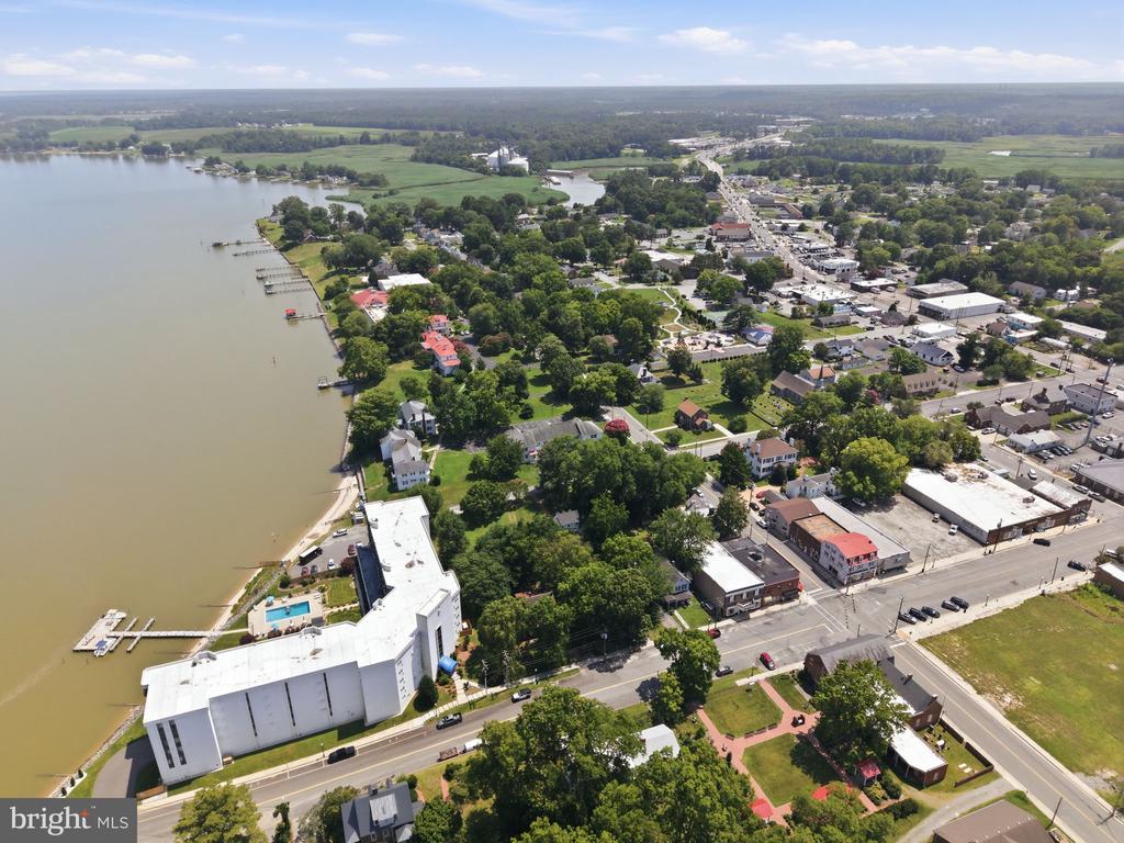 ESSEX Unit: 106