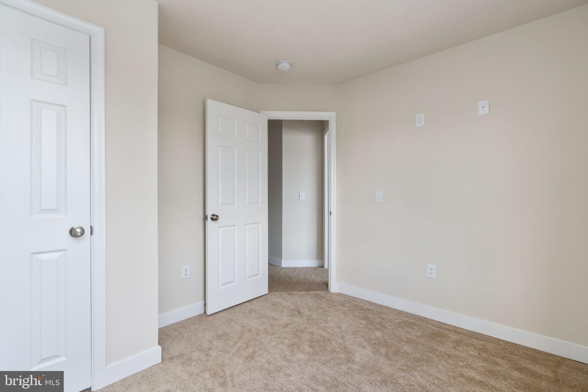 1004 WICKLOW DRIVE