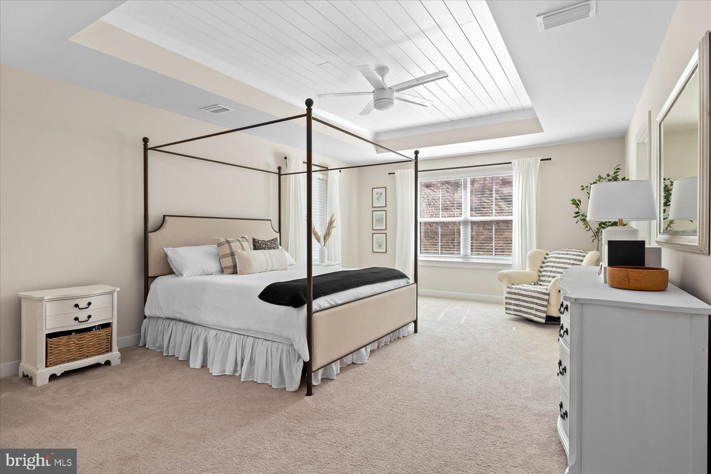 1104 CITY VIEW LANE