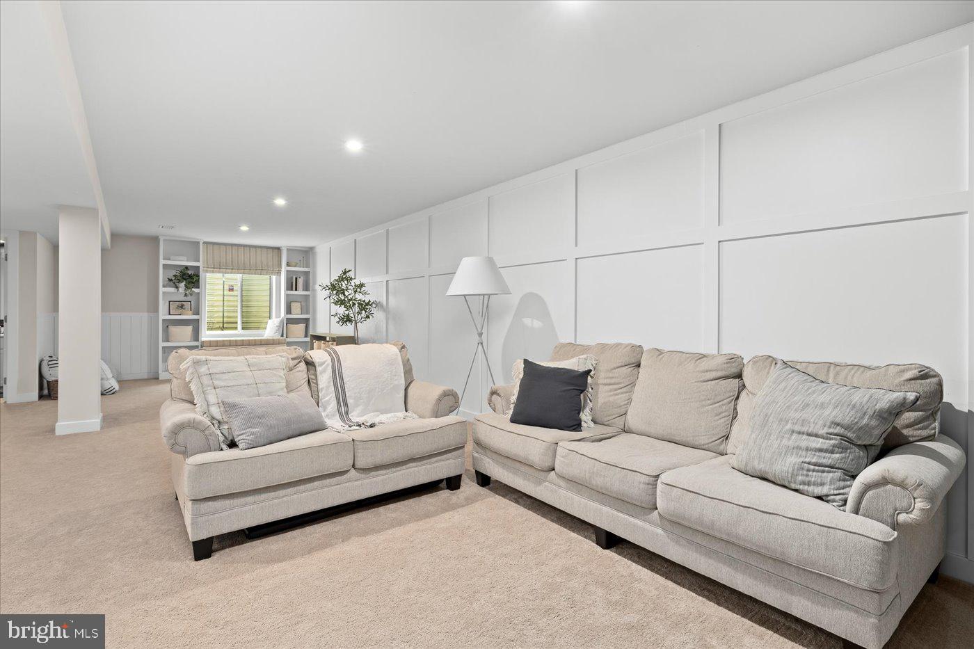 1104 CITY VIEW LANE