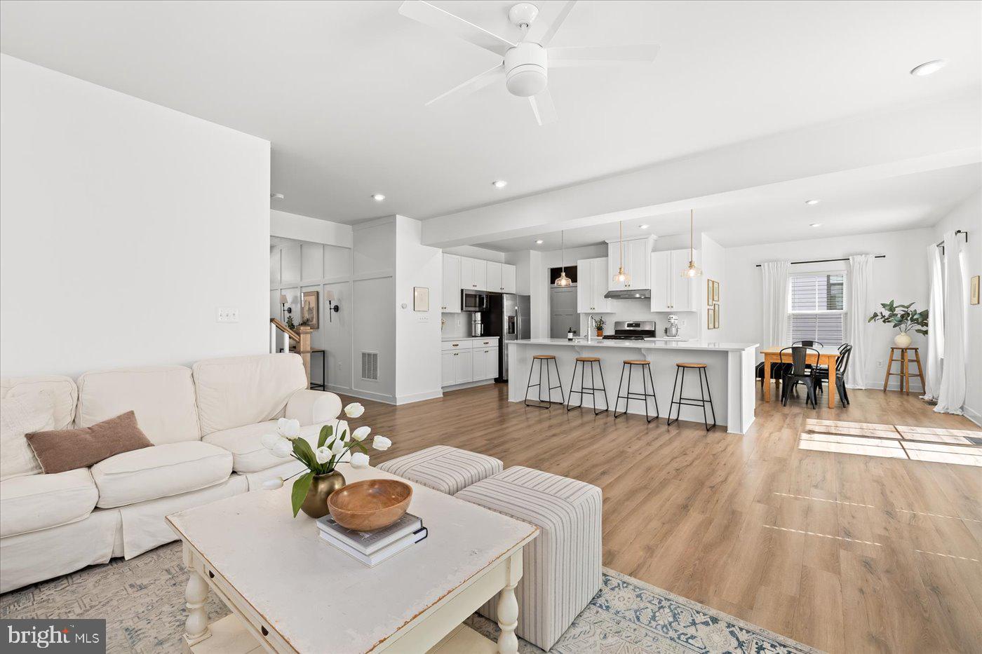 1104 CITY VIEW LANE
