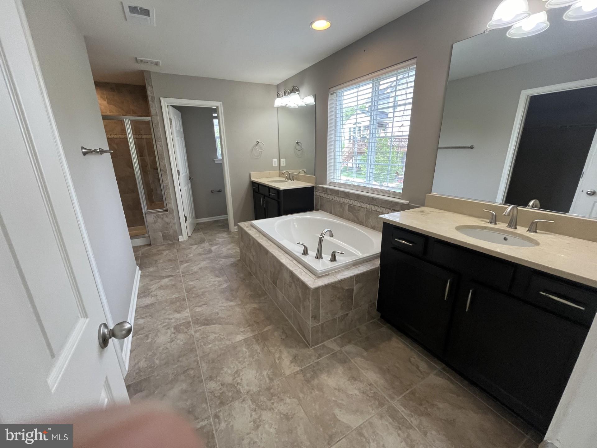 1002 SAVOY PLACE