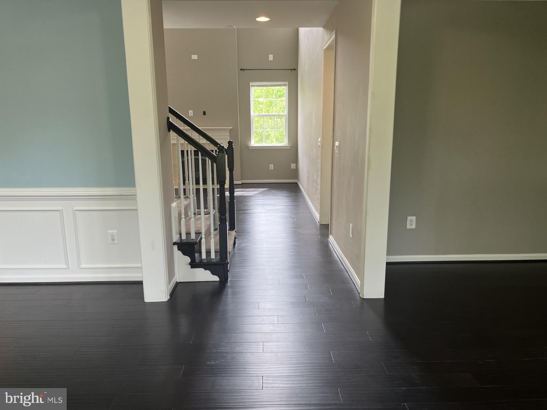 1002 SAVOY PLACE