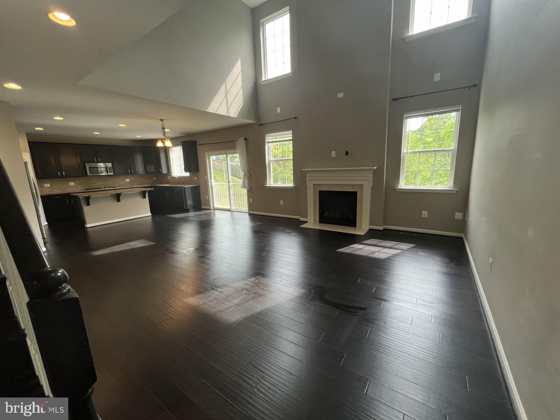 1002 SAVOY PLACE