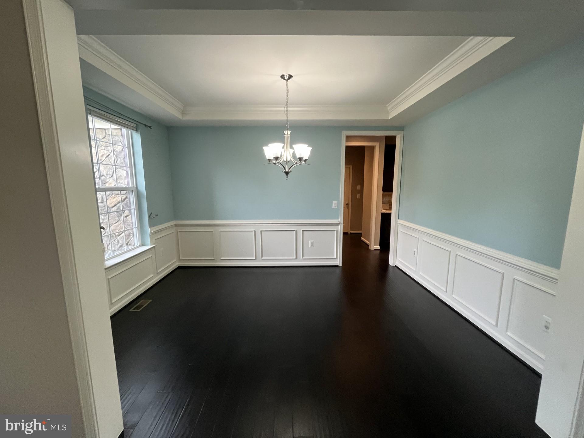 1002 SAVOY PLACE