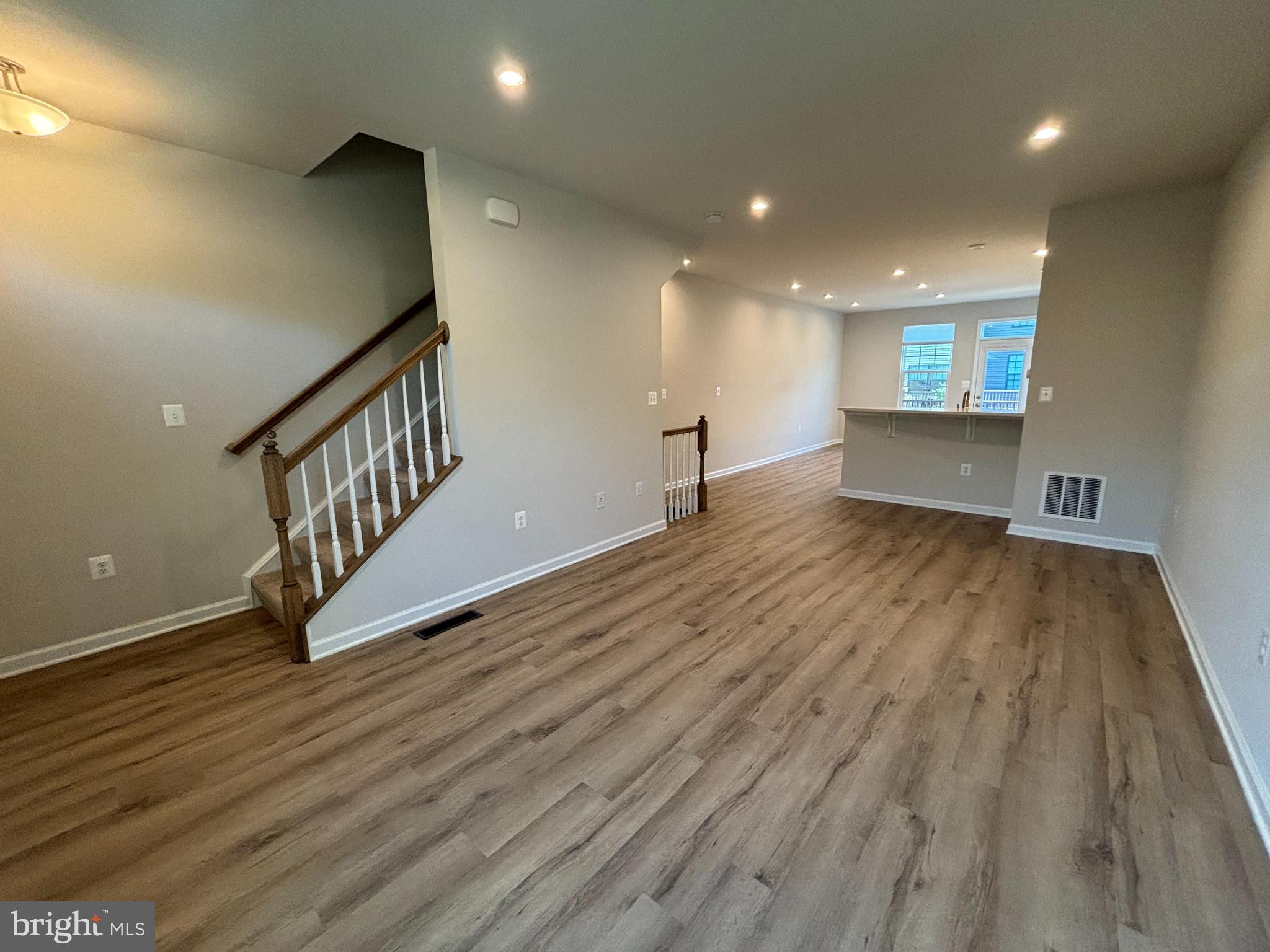 1019 RAMPART DRIVE
