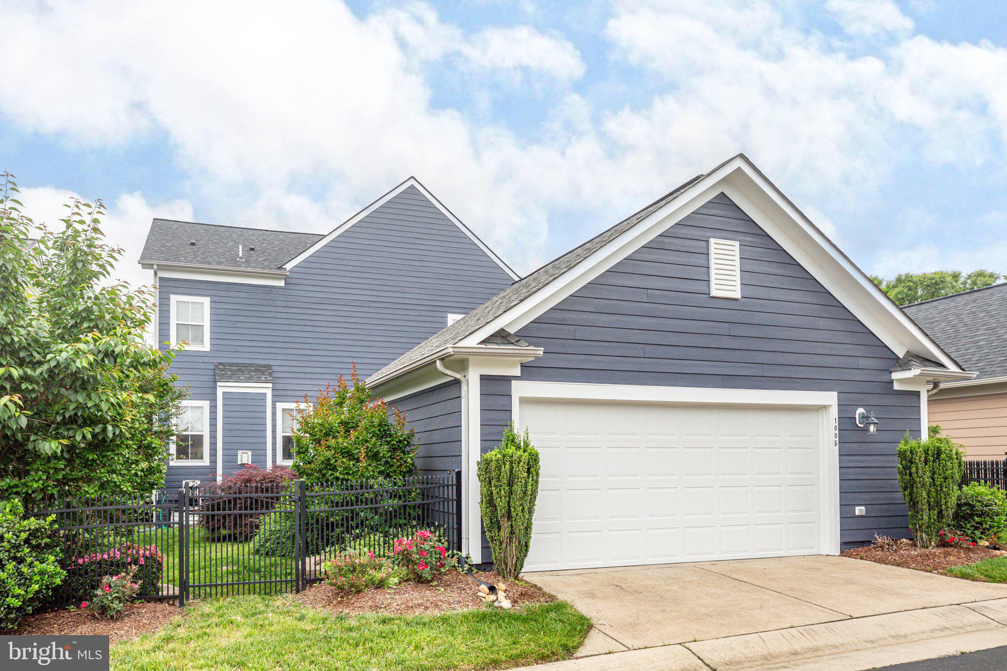 1005 GRAHAM DRIVE