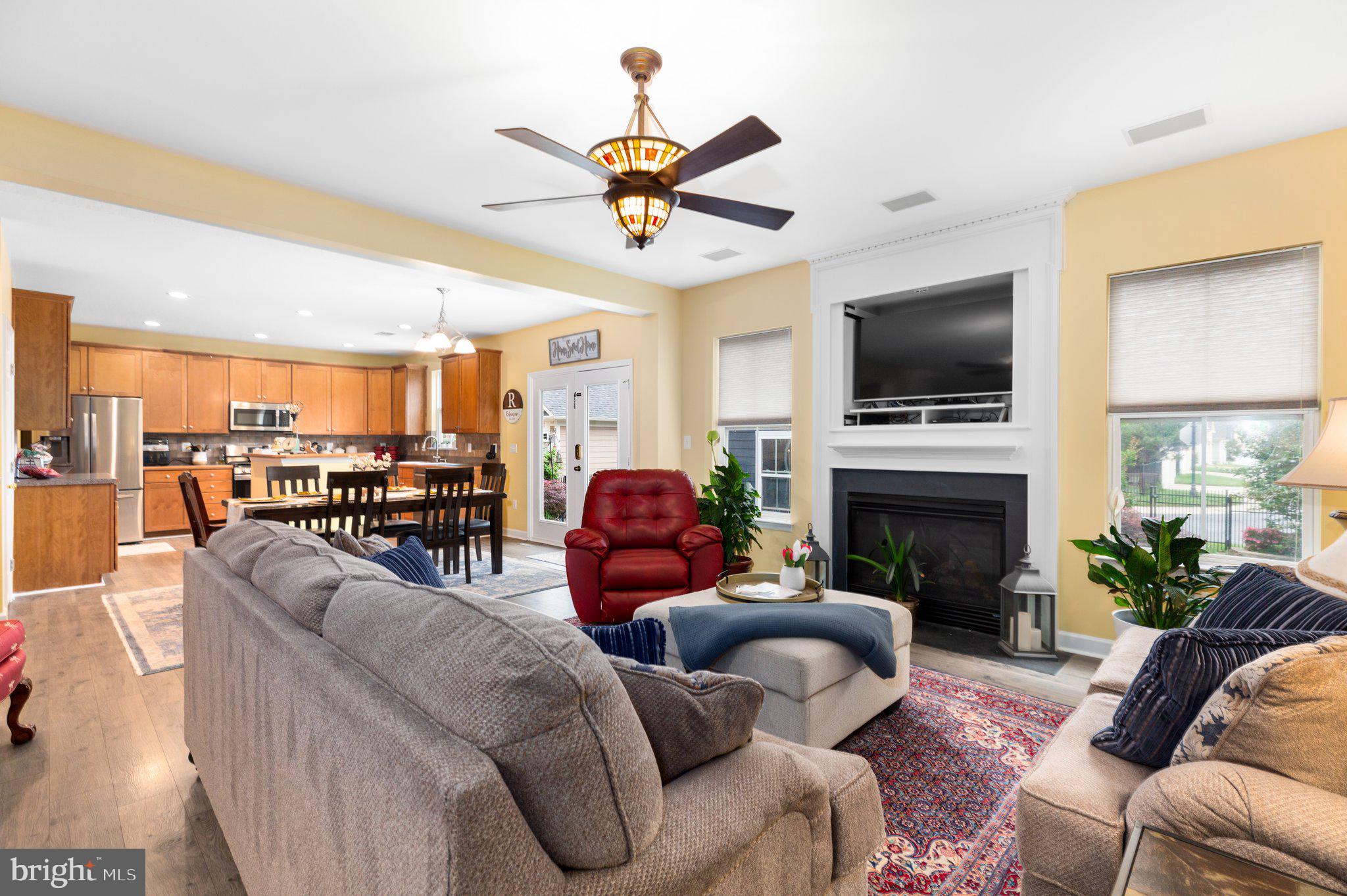 1005 GRAHAM DRIVE