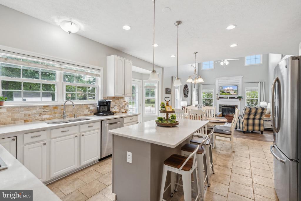 1002 CENTURY OAK DRIVE