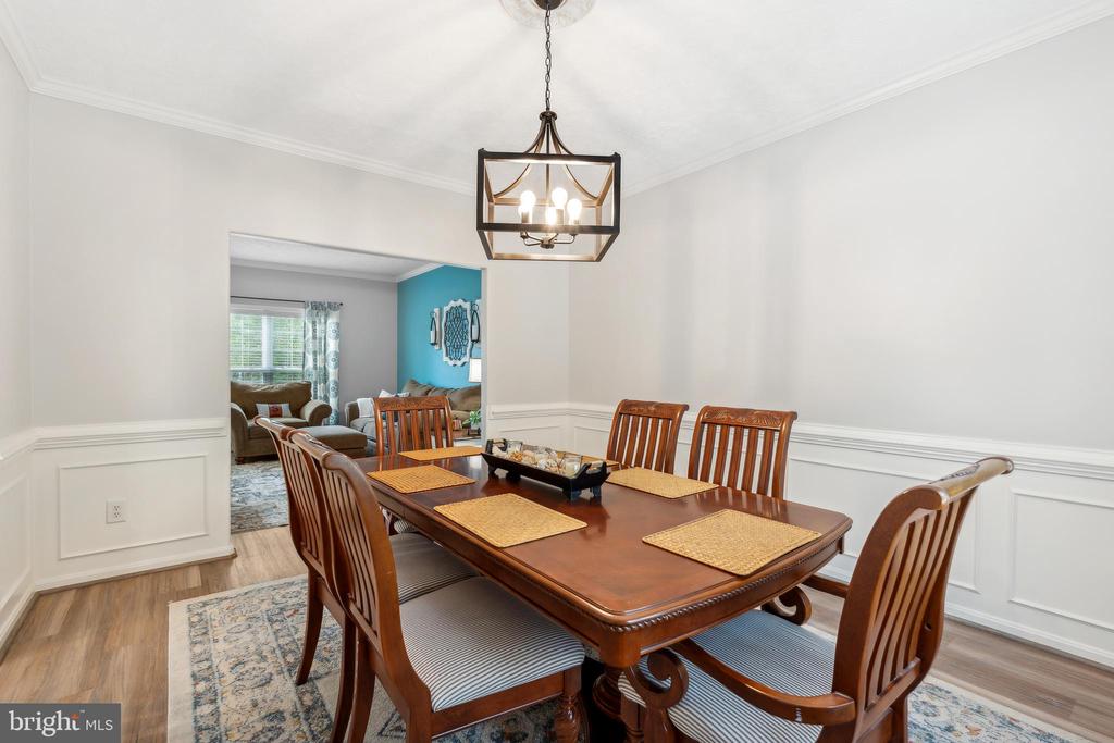 1002 CENTURY OAK DRIVE