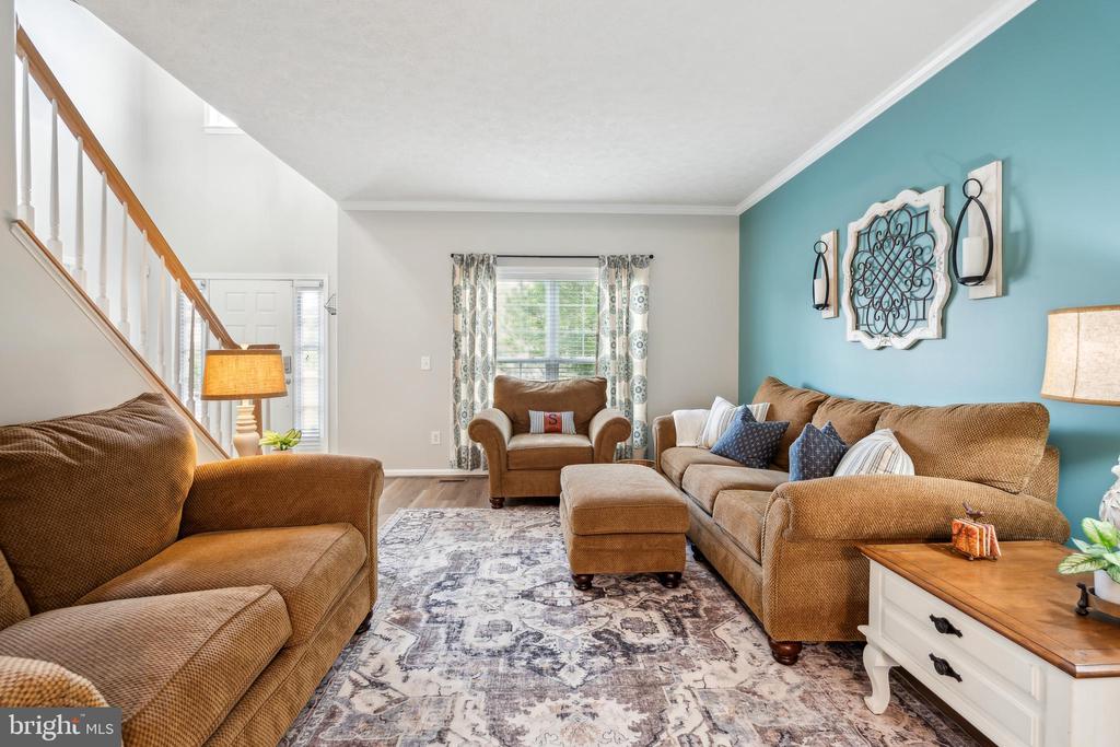 1002 CENTURY OAK DRIVE