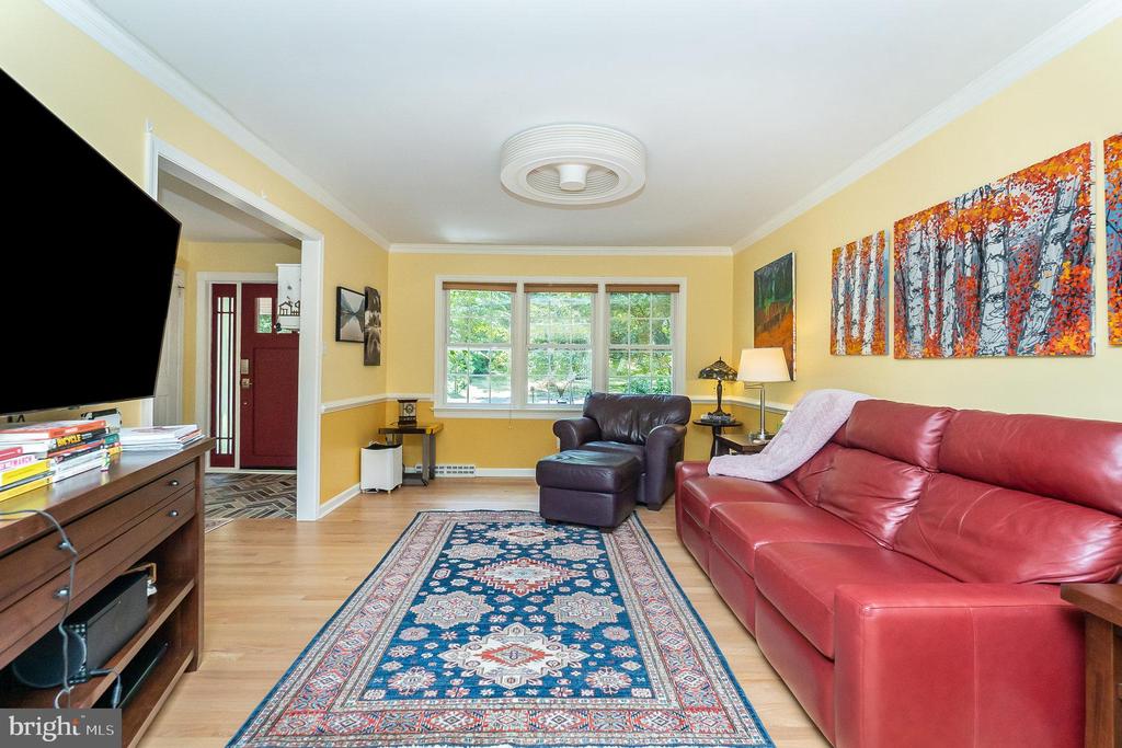 315 BRAEHEAD DRIVE