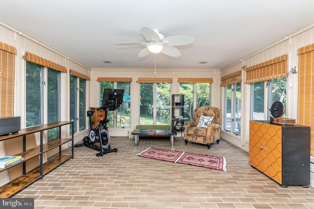 315 BRAEHEAD DRIVE