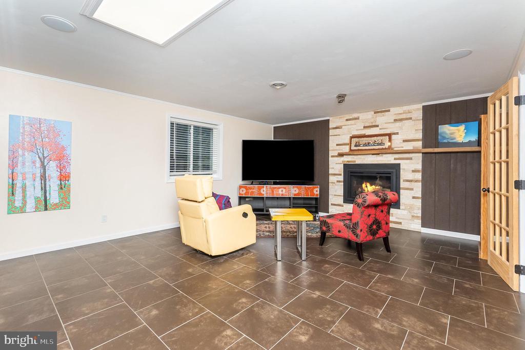 315 BRAEHEAD DRIVE