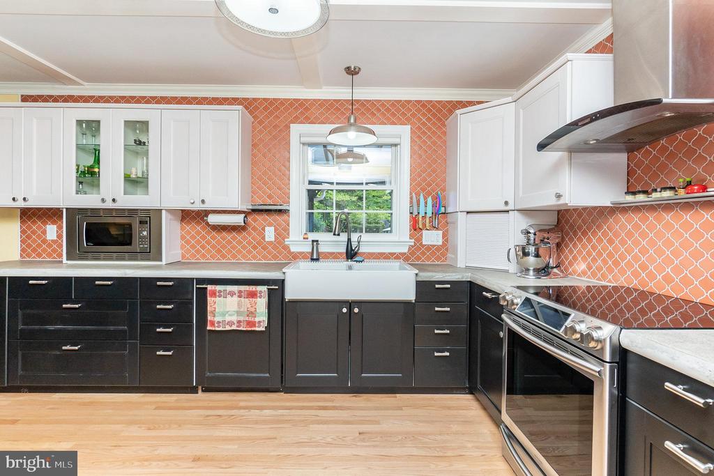 315 BRAEHEAD DRIVE
