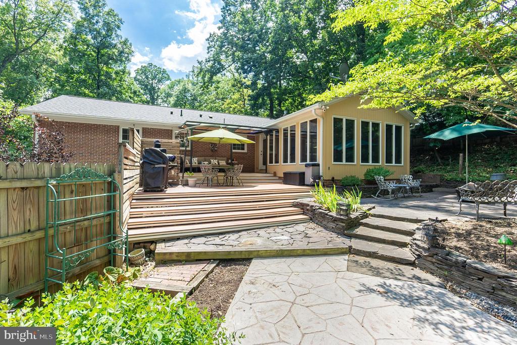 315 BRAEHEAD DRIVE
