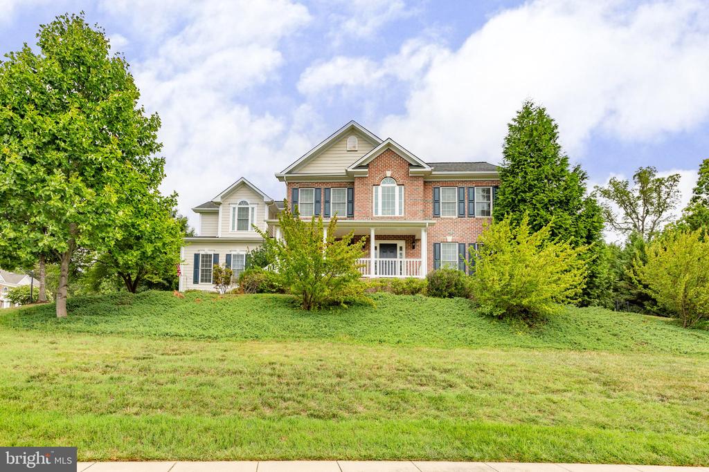 1101 DOWNMAN PLACE