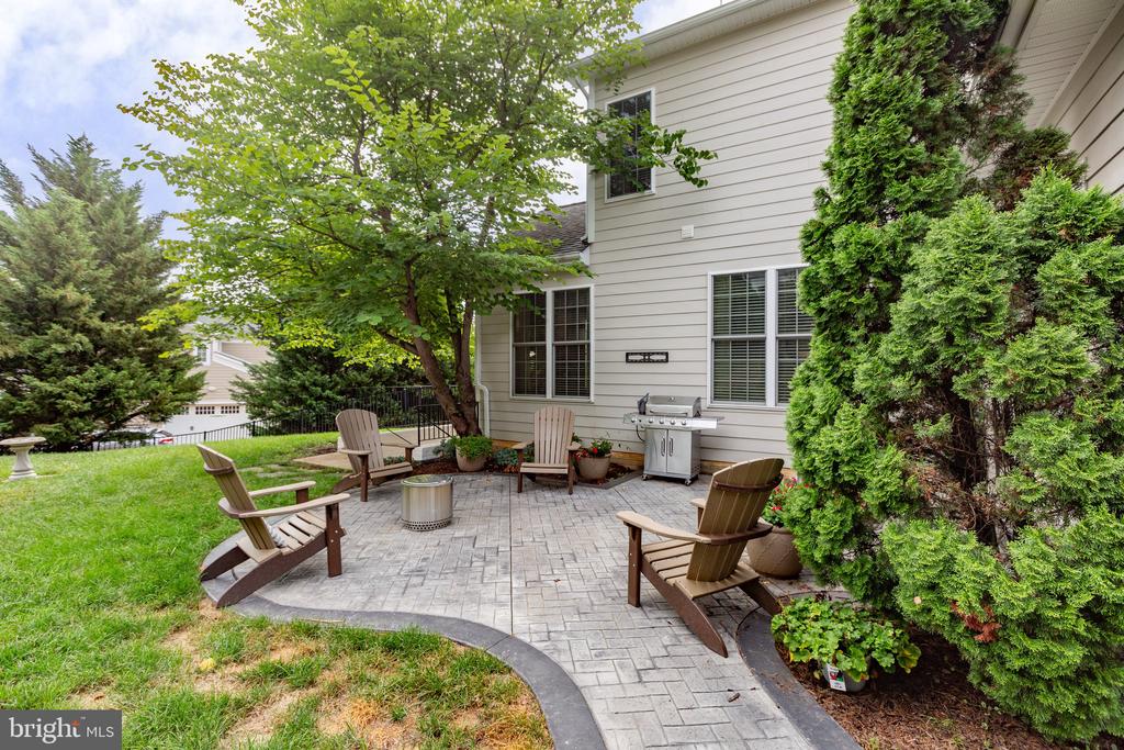 1101 DOWNMAN PLACE
