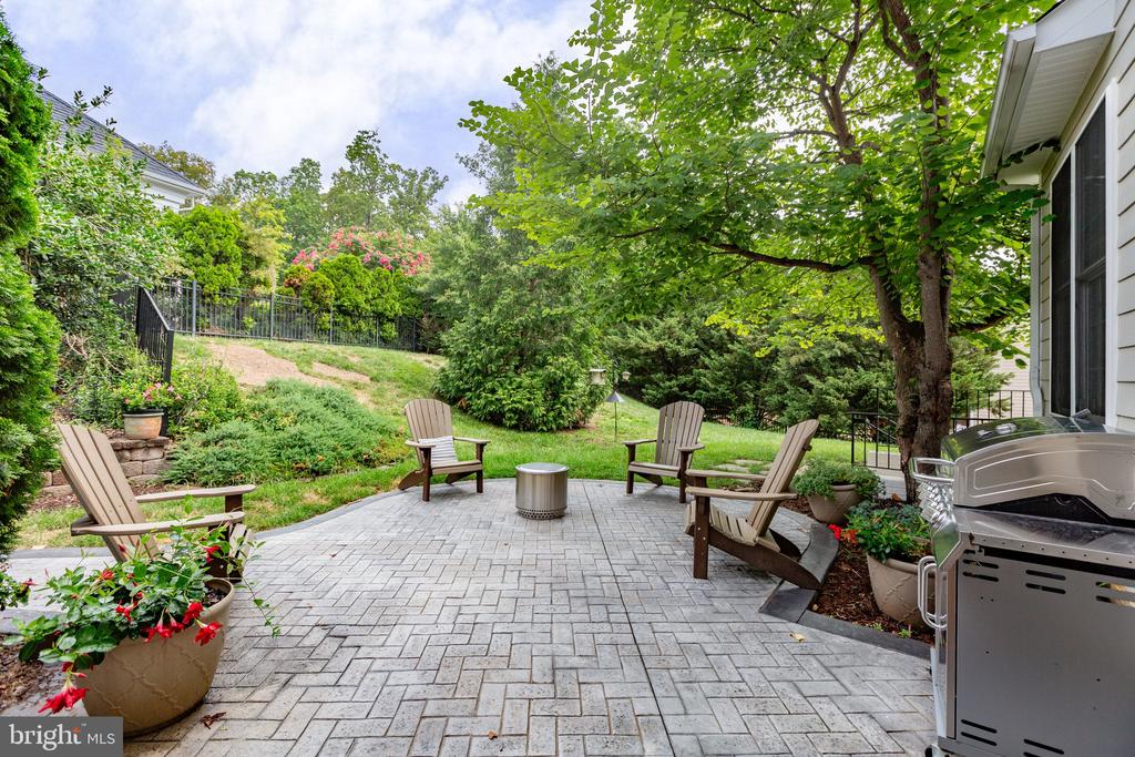 1101 DOWNMAN PLACE