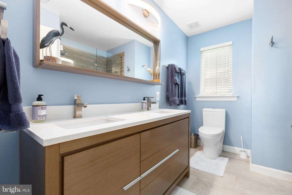 1101 DOWNMAN PLACE