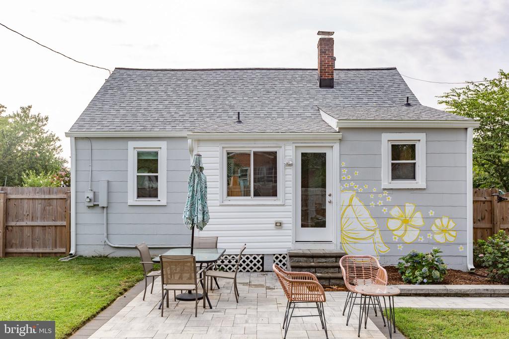 441 HANSON AVENUE