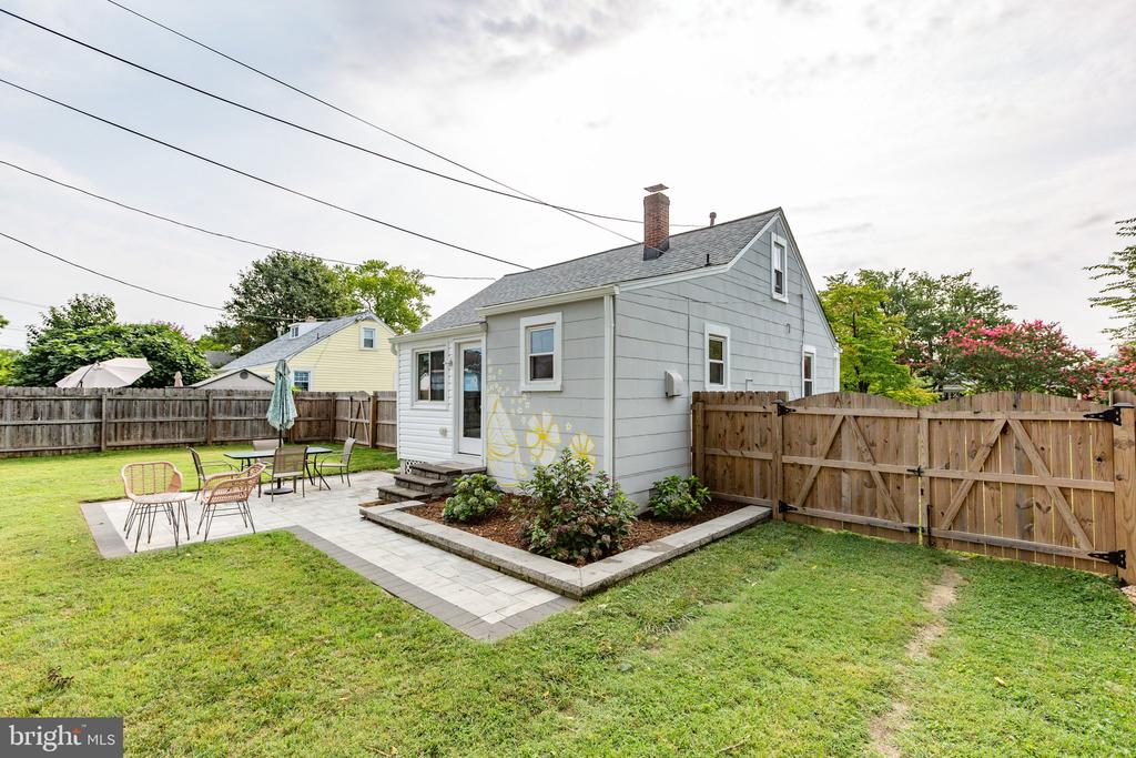 441 HANSON AVENUE