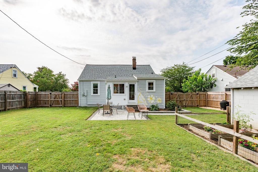 441 HANSON AVENUE