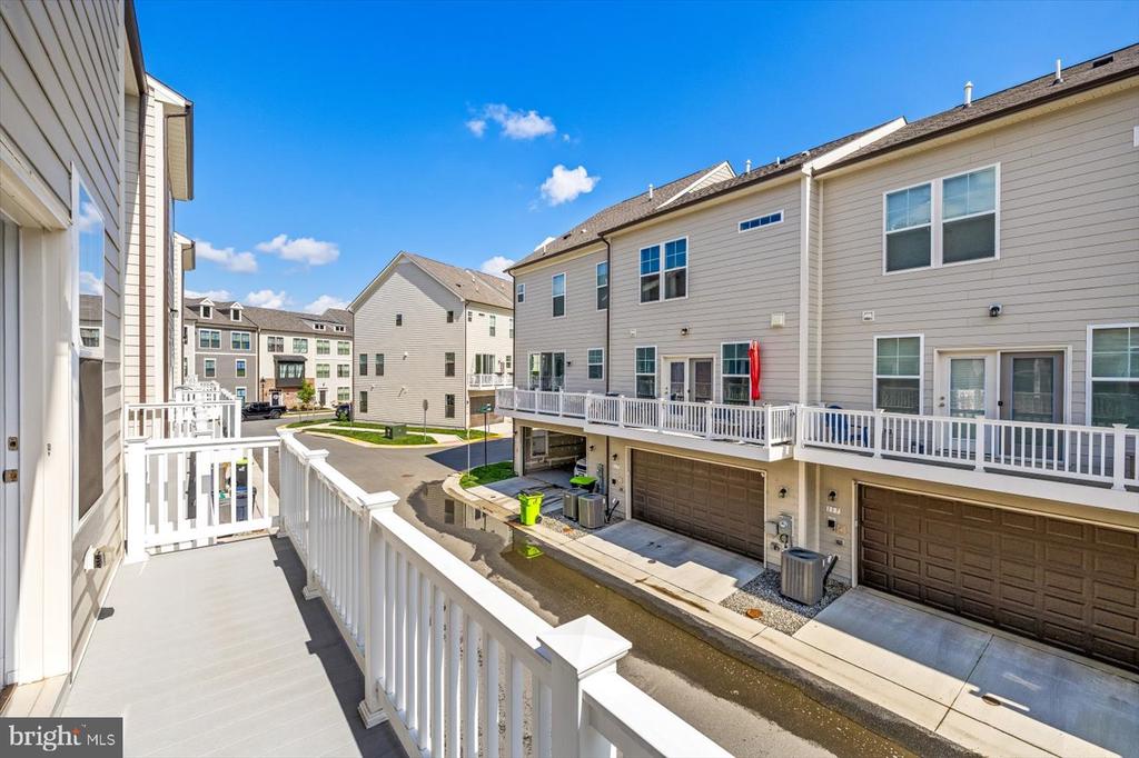 118 KINROSS LANE
