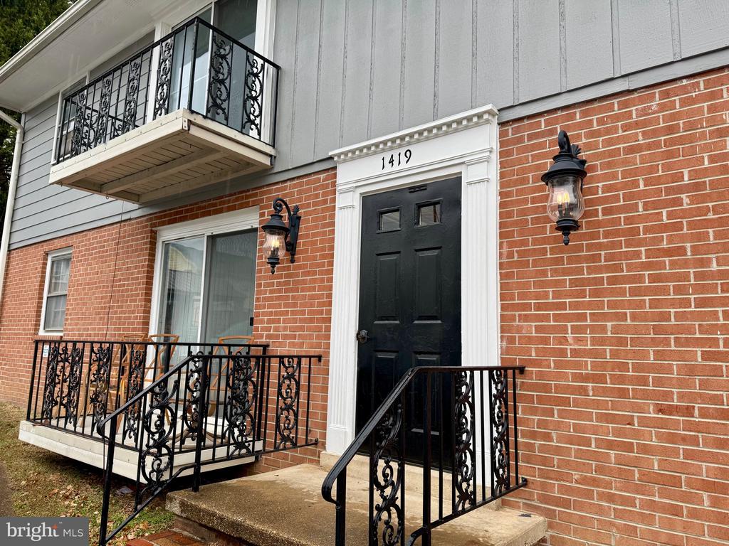 1419 DANDRIDGE B