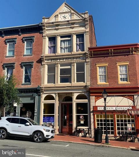 303 WILLIAM STREET A