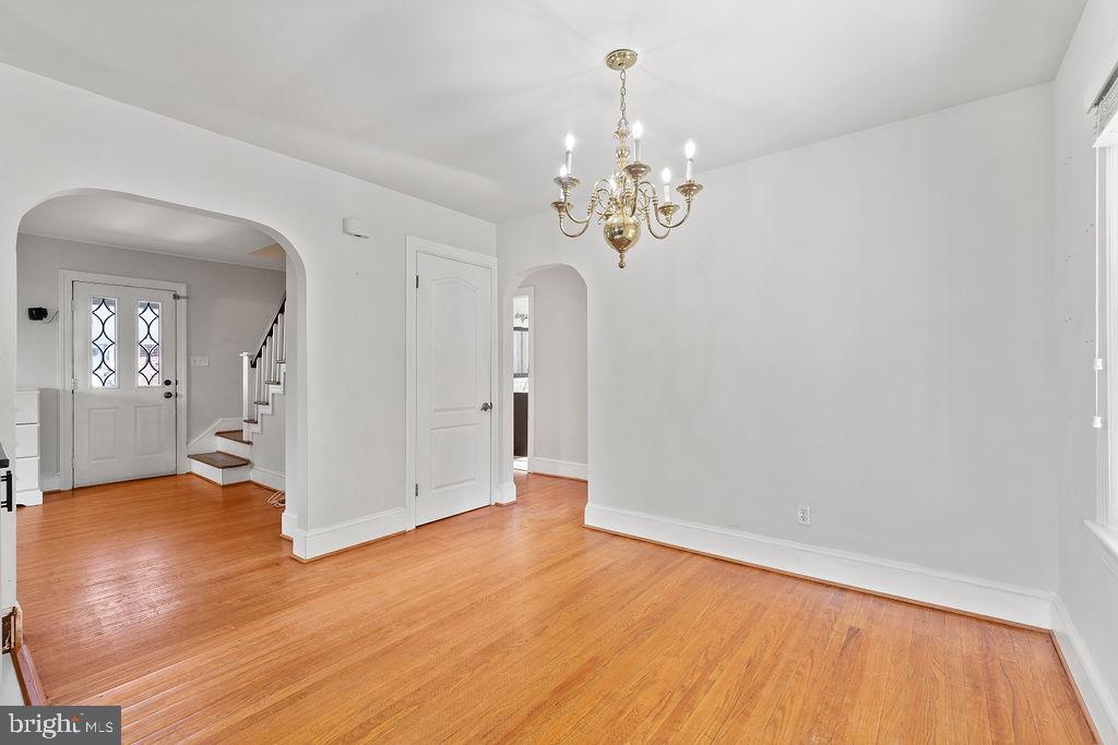 122 LONGSTREET AVENUE