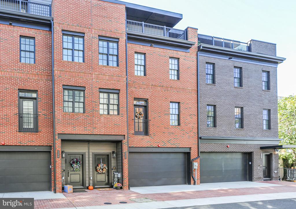 522 MIA STREET
