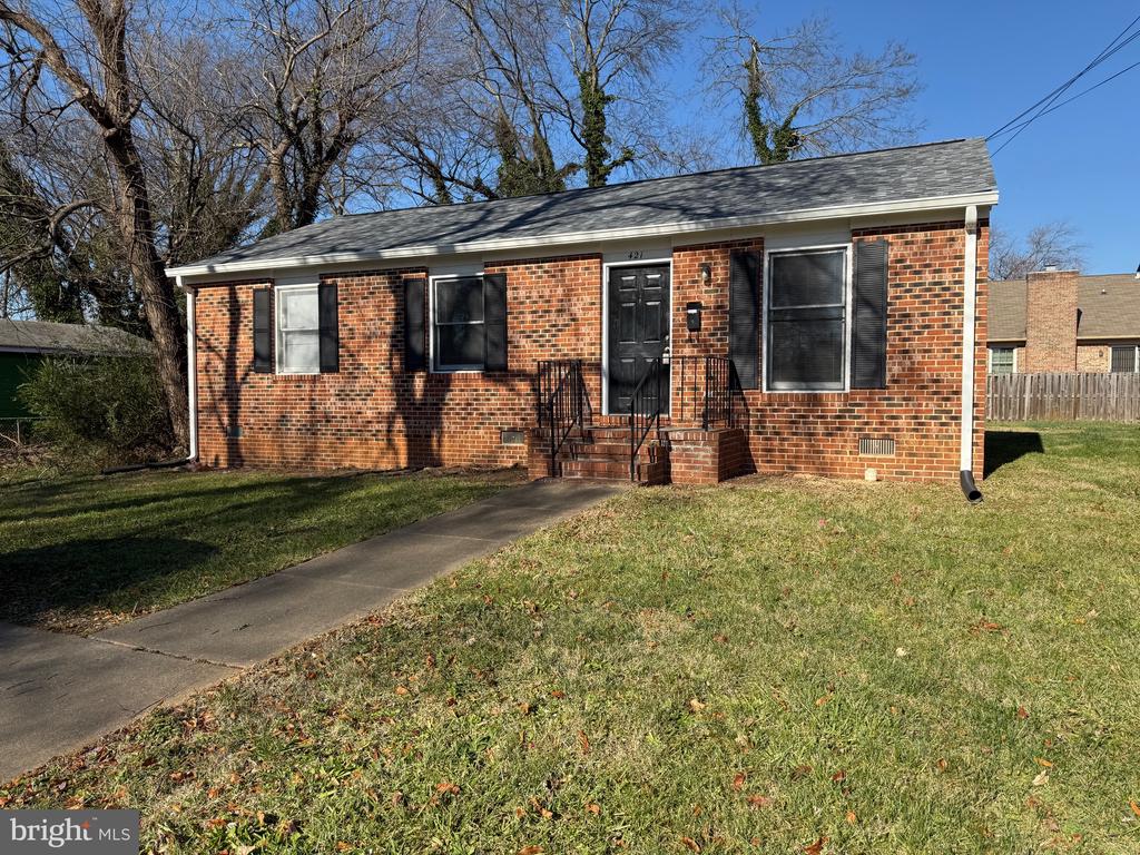 421 TYLER STREET
