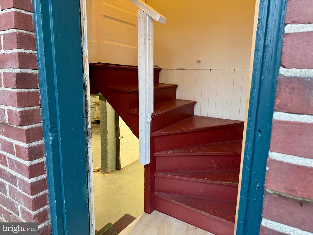 1307 PRINCE EDWARD STREET