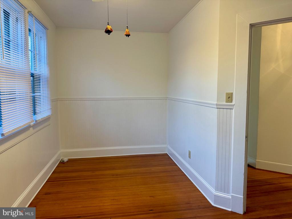 1307 PRINCE EDWARD STREET