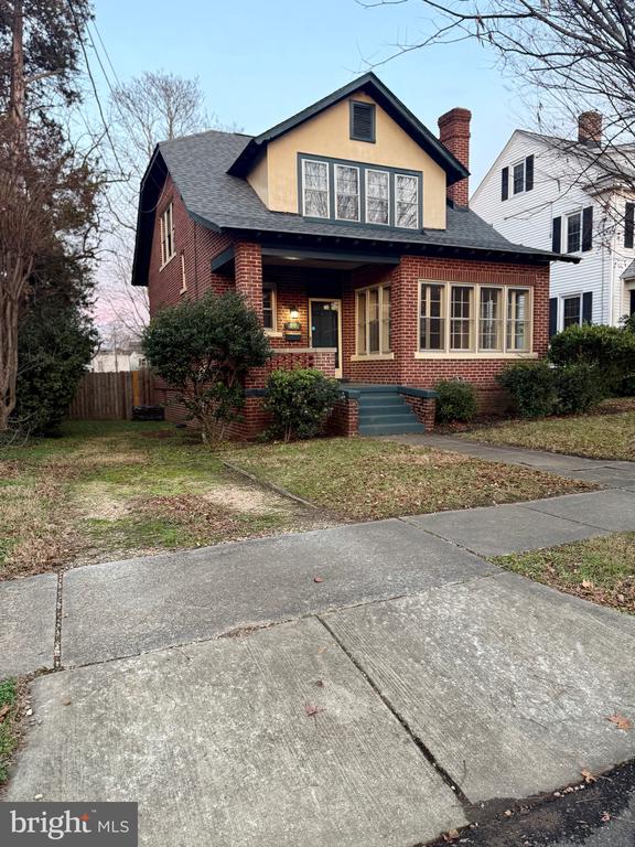 1307 PRINCE EDWARD STREET