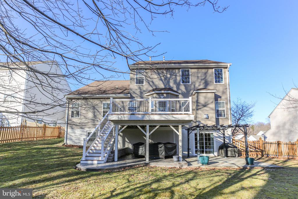 1202 CENTURY OAK DRIVE