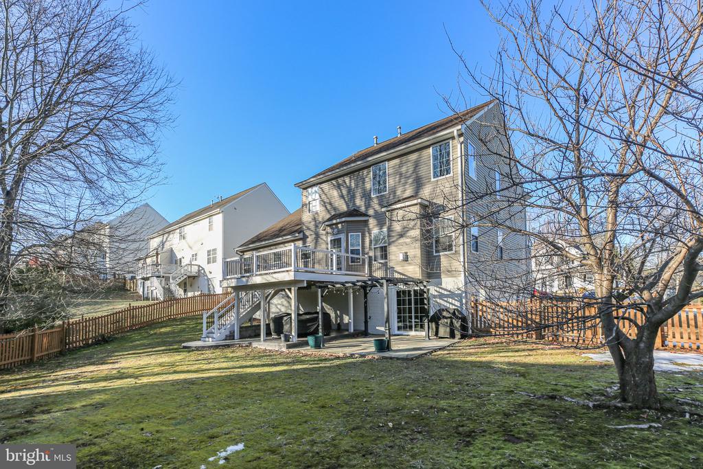 1202 CENTURY OAK DRIVE