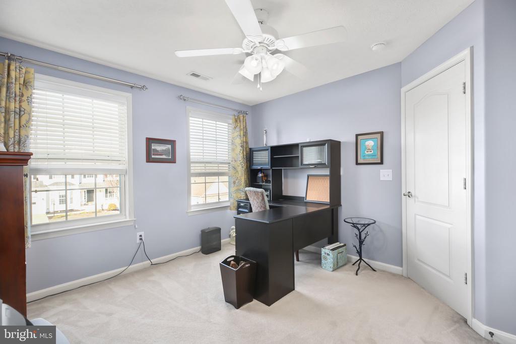 1202 CENTURY OAK DRIVE