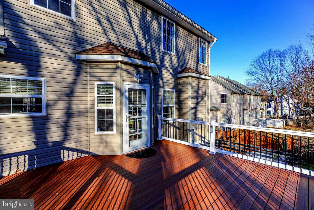 1202 CENTURY OAK DRIVE