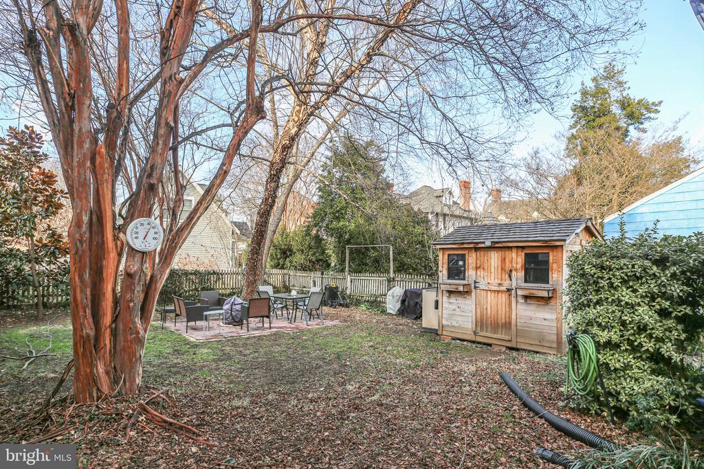 209 FAUQUIER STREET