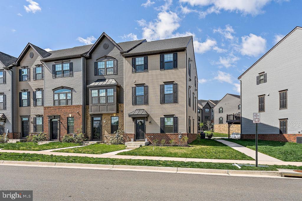 1008 ALUM SPRING ROAD