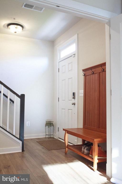 128 KINROSS LANE