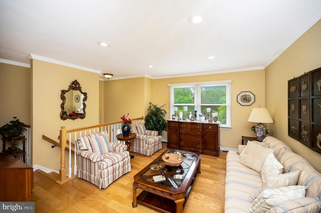14 APACHE TERRACE