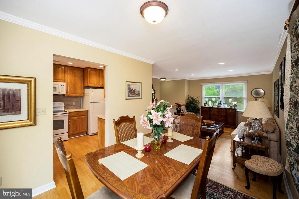 14 APACHE TERRACE
