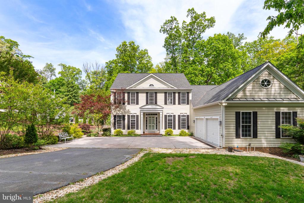 310 LEE DRIVE
