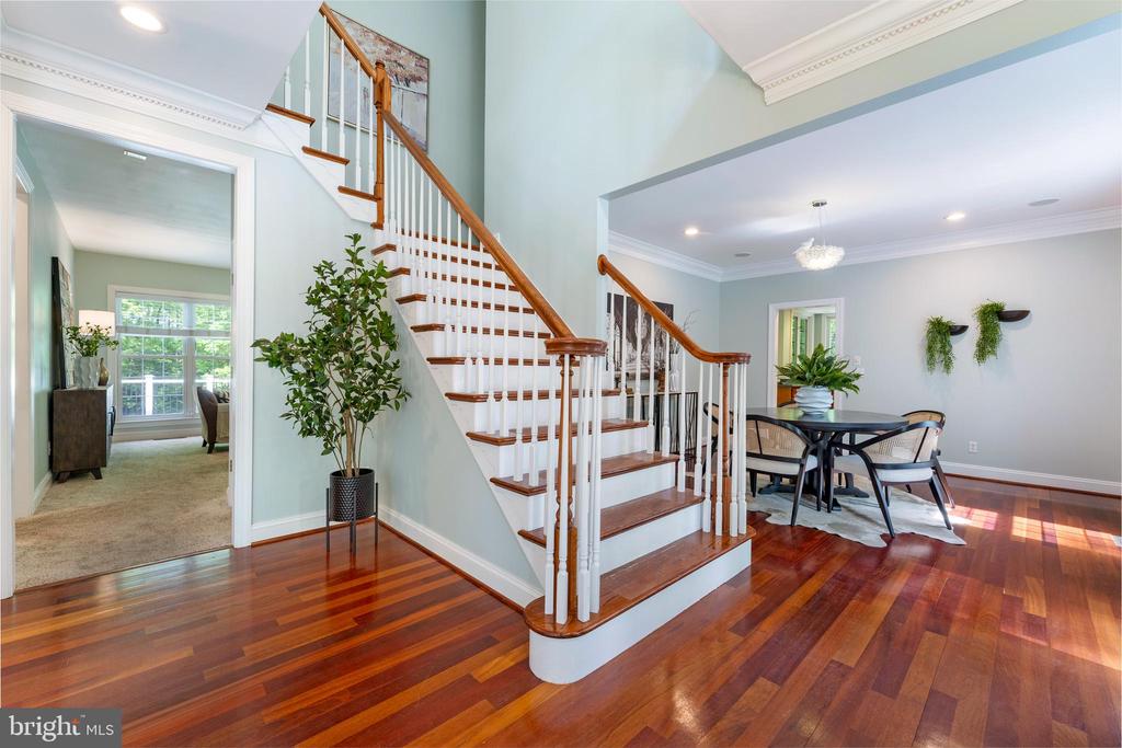 310 LEE DRIVE