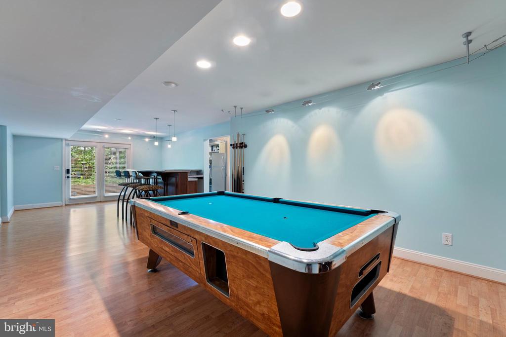 310 LEE DRIVE
