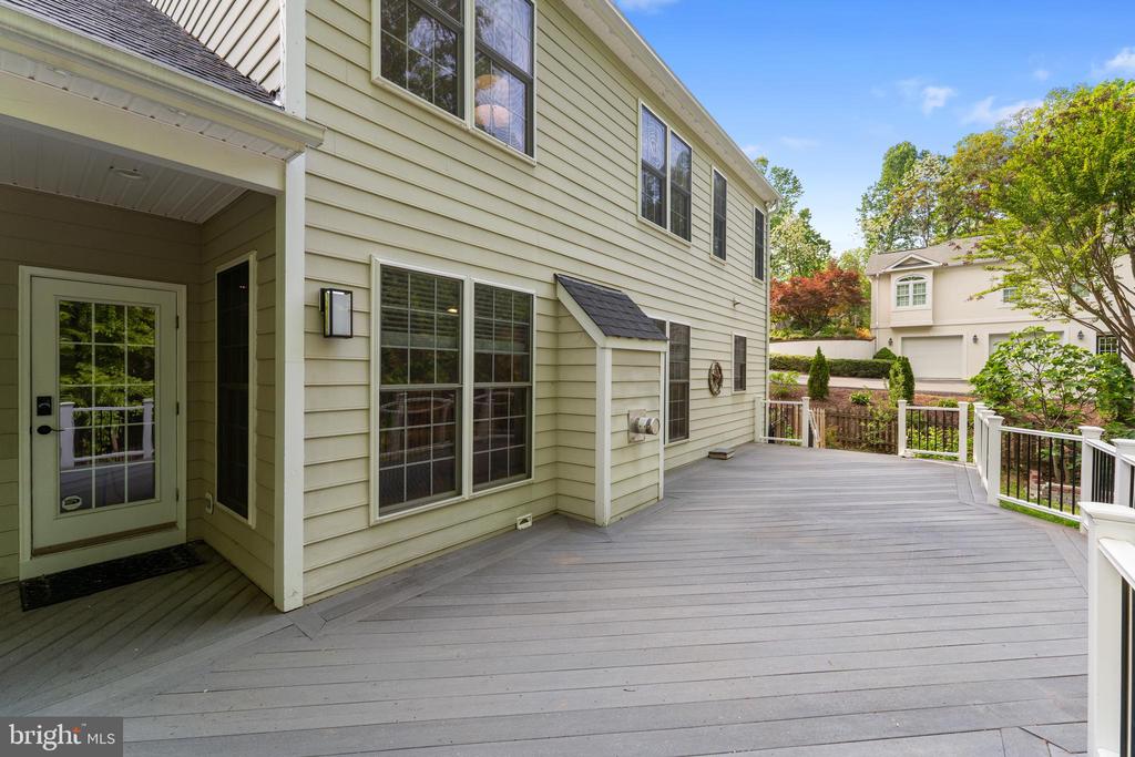 310 LEE DRIVE