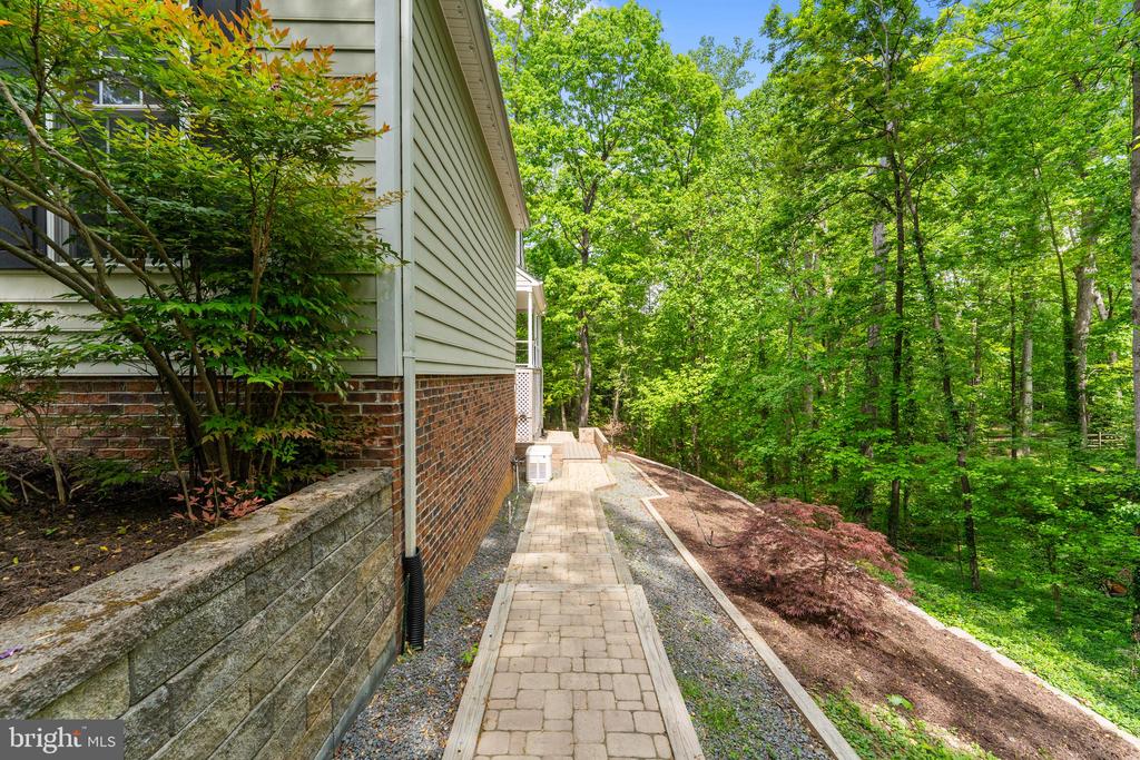 310 LEE DRIVE